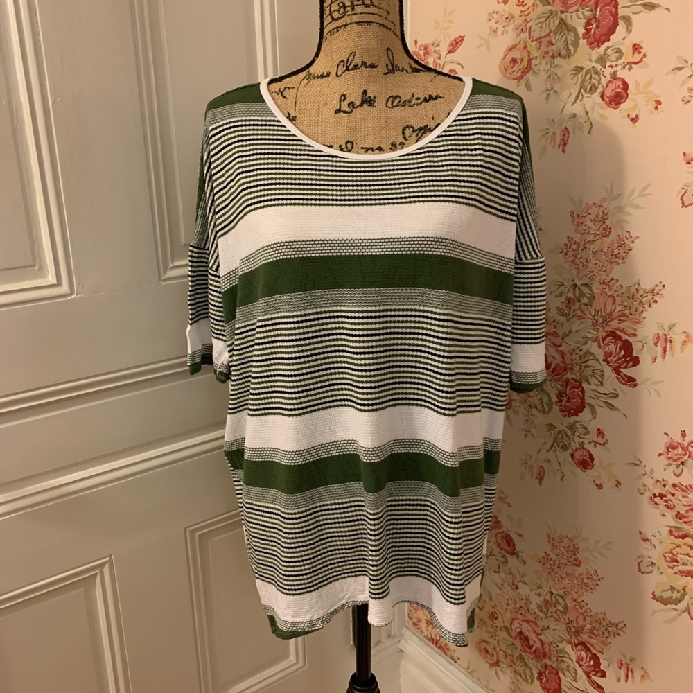 LuLaRoe | Green Striped Irma Tunic Top